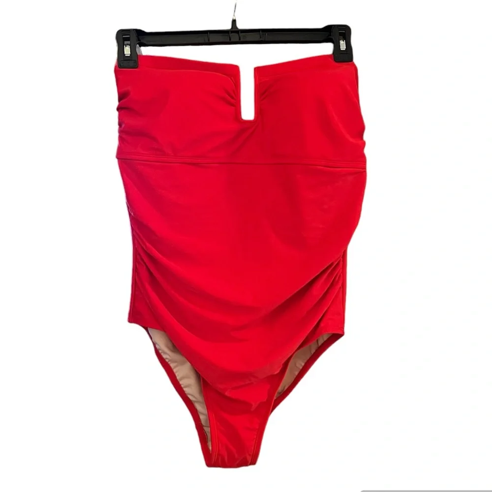 Kona Sol U-Wire Full Coverage one piece swimsuit / Red / 17 / Summer / Beach